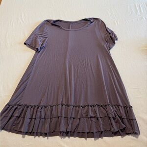 Unknown Brand and Size Women‎ Purple Tunic